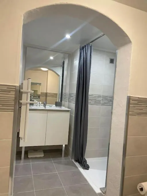 Flat Apartment Caumont-sur-Durance