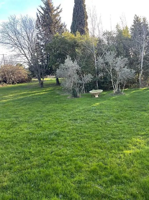 Apartament Flat Caumont-sur-Durance